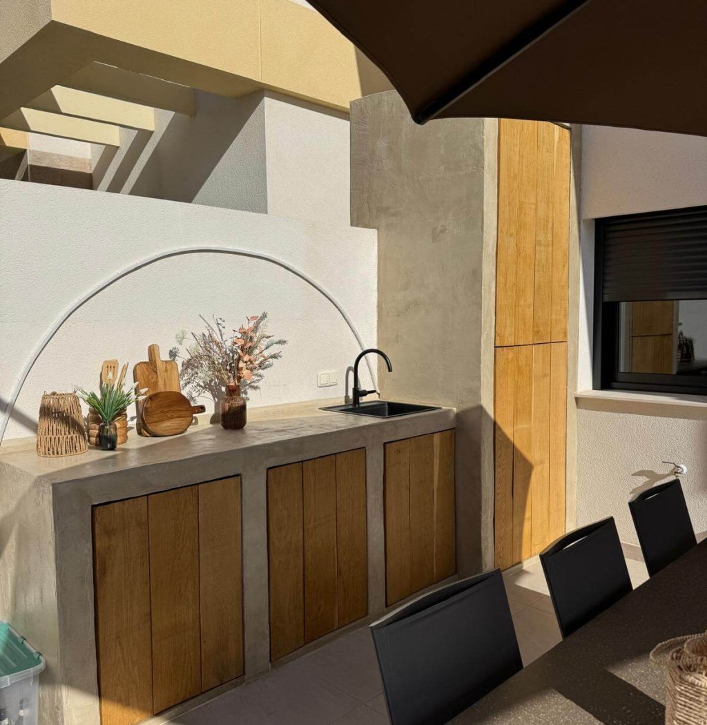 Volledig gerenoveerde woonkamer appartement Benidorm